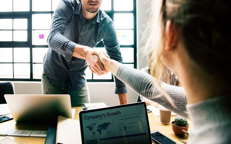 Boosting e-commerce Sales with Targeted Paid Media Campaigns