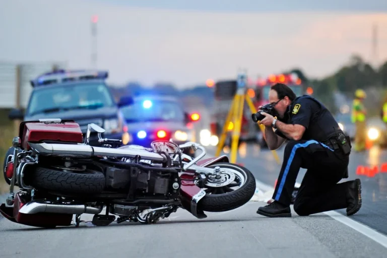 When Is The Right Time To Call A Motorcycle Accident Lawyer